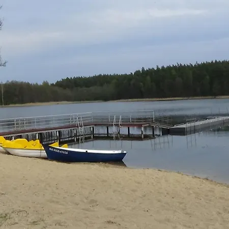 Feriehus Letniskowy Nad Jeziorem Marksewo