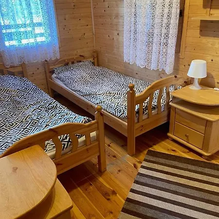 Letniskowy Nad Jeziorem Feriehus